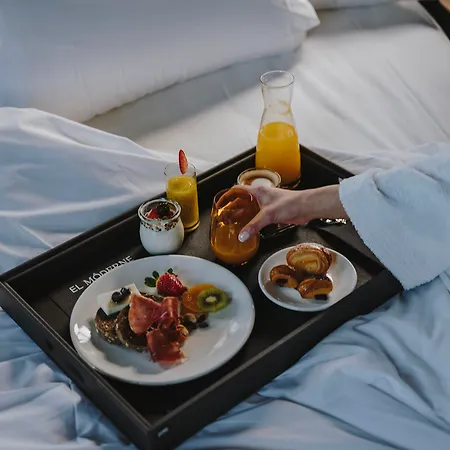 El Moderne Szálloda