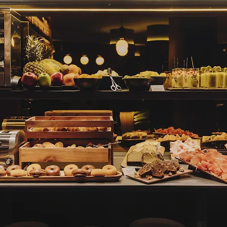 El Moderne Szálloda