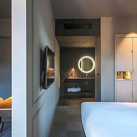 El Moderne Hotel 4*