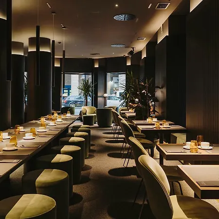 Otel El Moderne Gijón