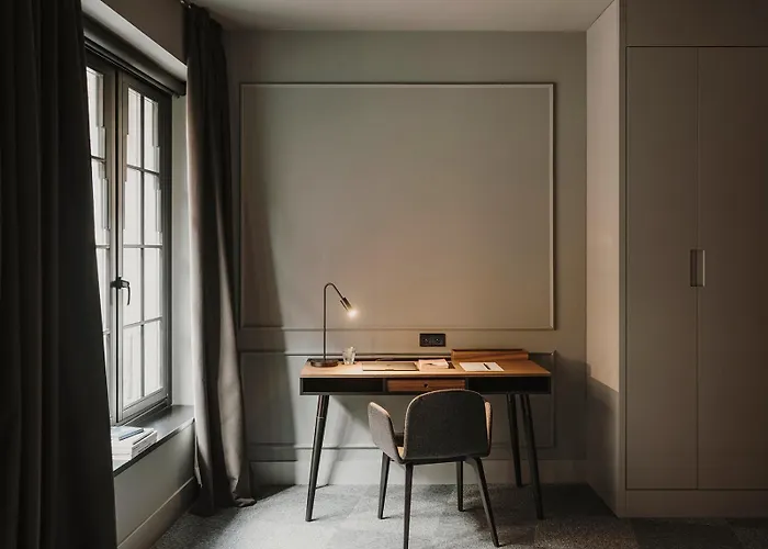 El Moderne Szálloda 4*