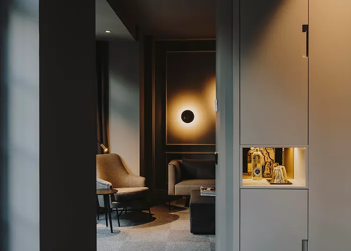 Готель El Moderne 4*