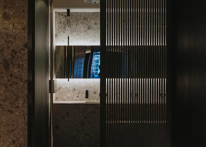 El Moderne Готель 4*