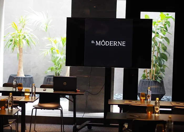 El Moderne 4*