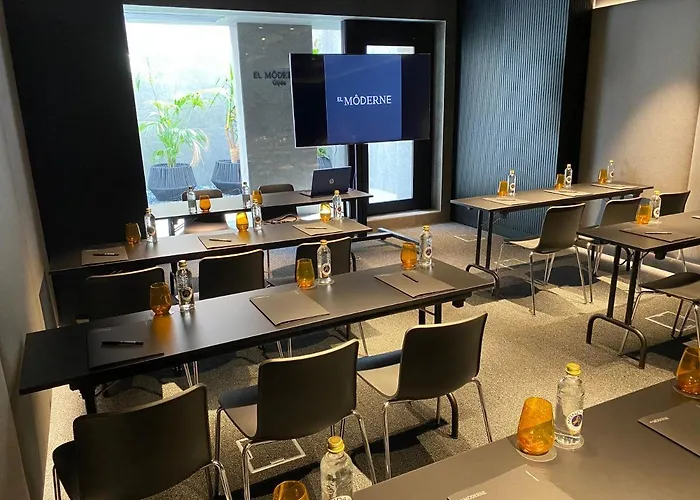 Готель El Moderne Хіхон